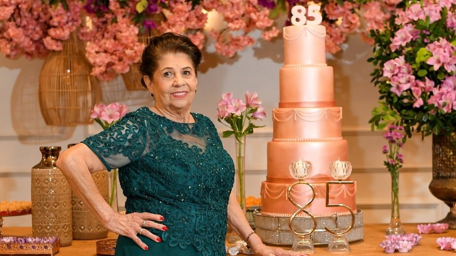 Dona Leda Matos: 85 anos de luz, amor e hist�rias para contar. - Foto: Arquivo Pessoal